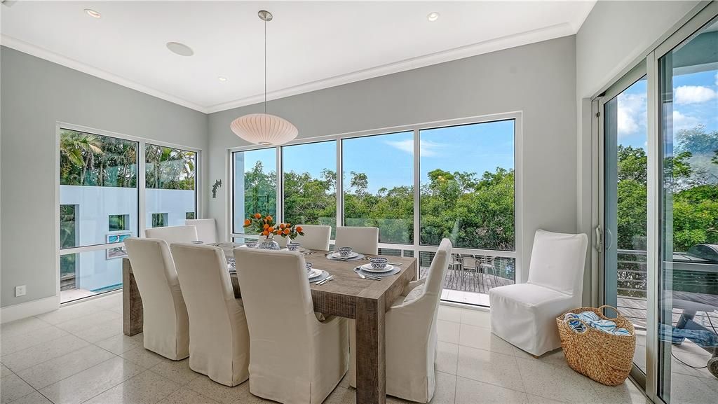 For Sale: $2,795,000 (4 beds, 3 baths, 3083 Square Feet)