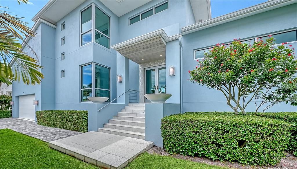 For Sale: $2,795,000 (4 beds, 3 baths, 3083 Square Feet)