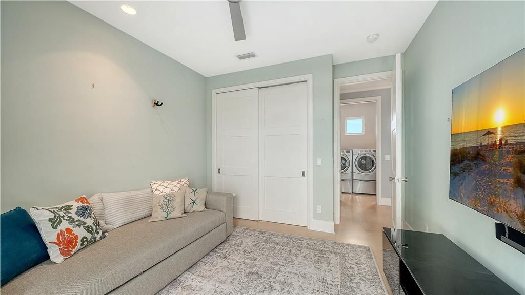 For Sale: $2,795,000 (4 beds, 3 baths, 3083 Square Feet)