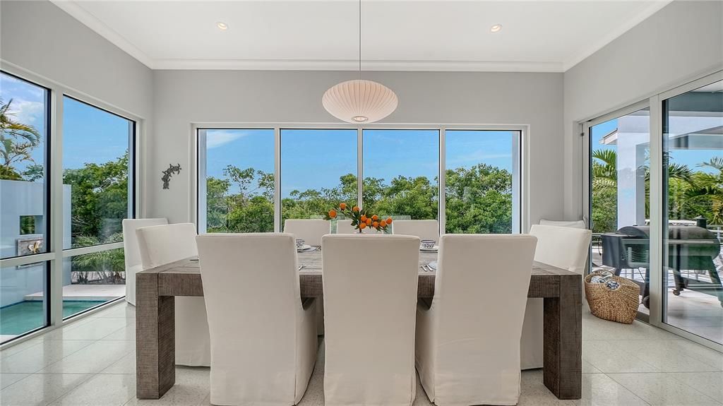 For Sale: $2,795,000 (4 beds, 3 baths, 3083 Square Feet)