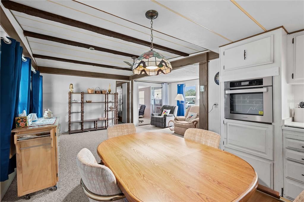 For Sale: $110,000 (2 beds, 2 baths, 772 Square Feet)