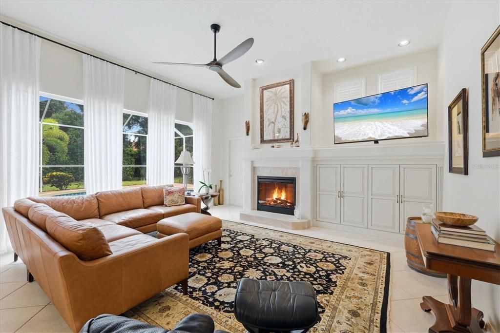 For Sale: $650,000 (3 beds, 2 baths, 2344 Square Feet)