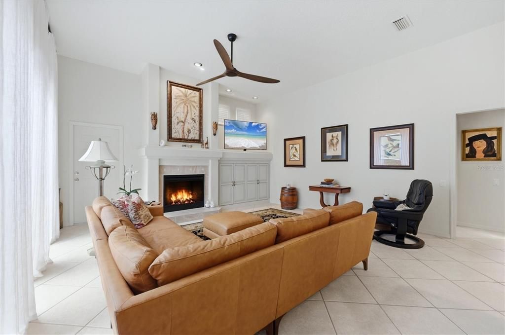 For Sale: $650,000 (3 beds, 2 baths, 2344 Square Feet)