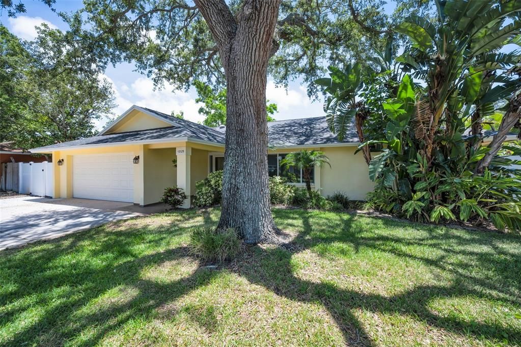 For Sale: $879,000 (4 beds, 3 baths, 2430 Square Feet)