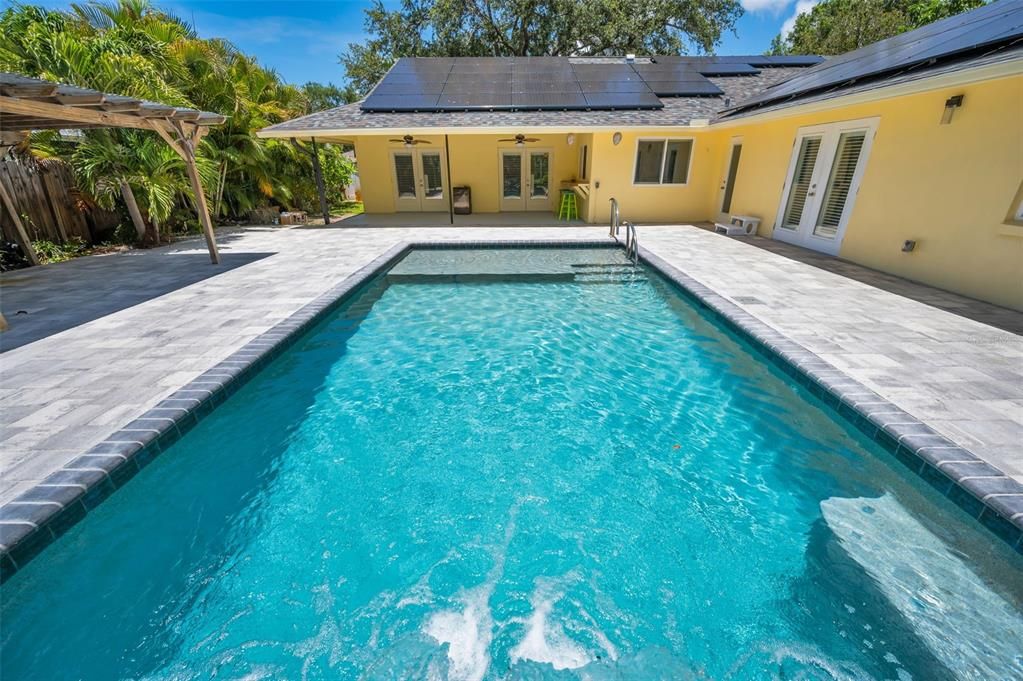 For Sale: $879,000 (4 beds, 3 baths, 2430 Square Feet)