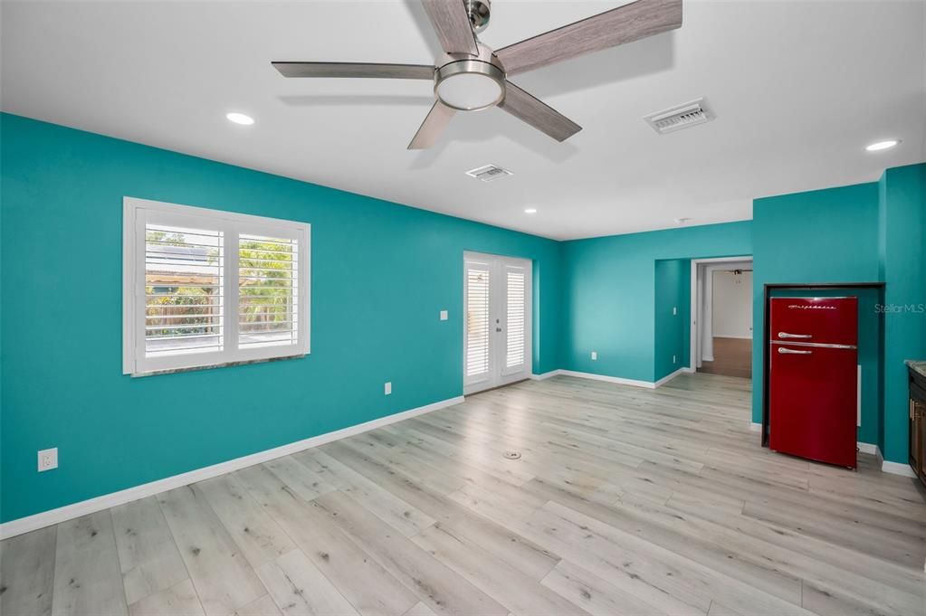 For Sale: $879,000 (4 beds, 3 baths, 2430 Square Feet)