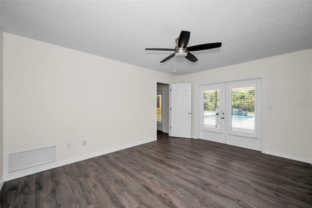 For Sale: $879,000 (4 beds, 3 baths, 2430 Square Feet)