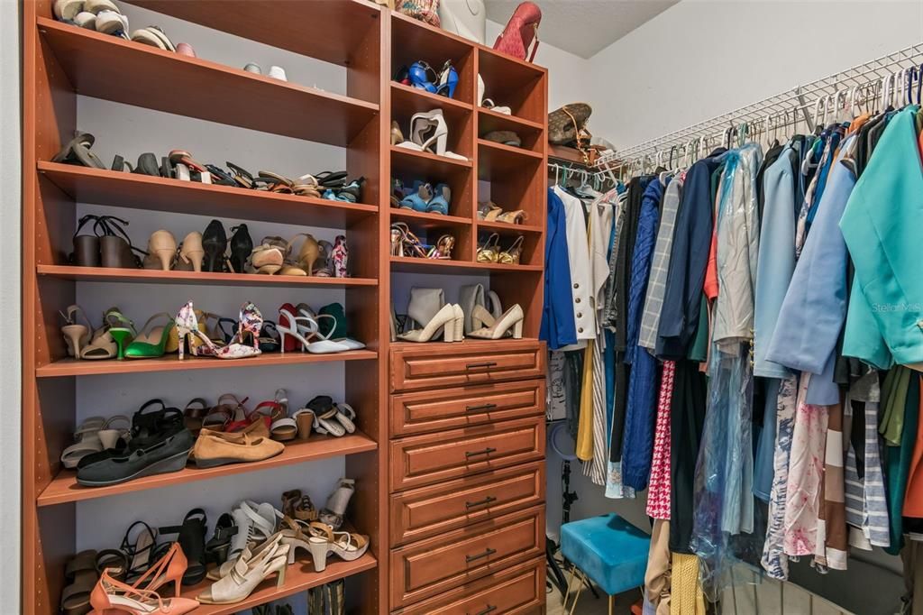 На продажу: $449,000 (3 спален, 2 ванн, 1842 Квадратных фут)