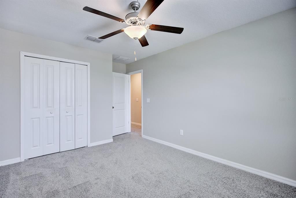 For Sale: $415,000 (6 beds, 3 baths, 3165 Square Feet)