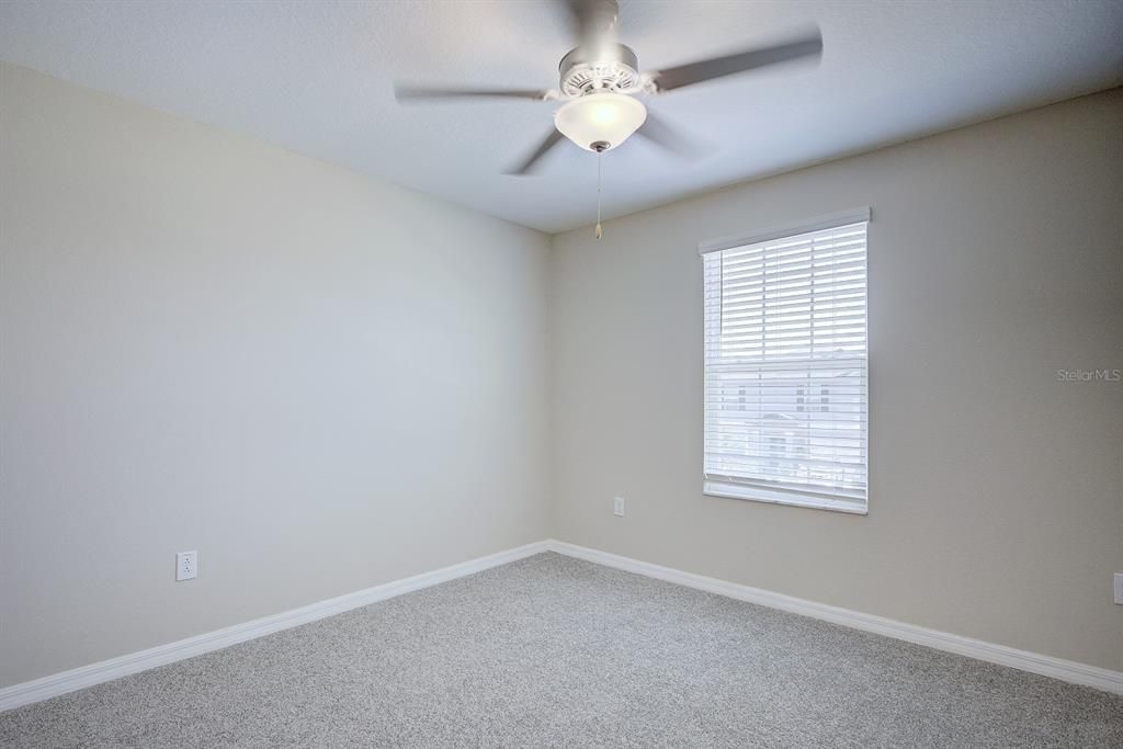 For Sale: $415,000 (6 beds, 3 baths, 3165 Square Feet)