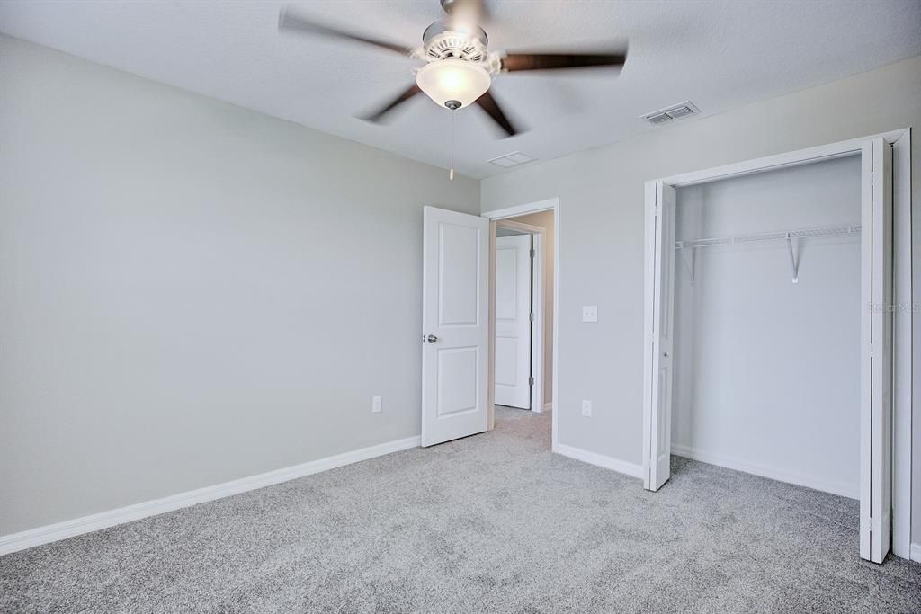 For Sale: $415,000 (6 beds, 3 baths, 3165 Square Feet)