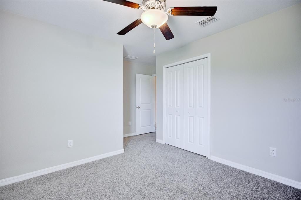 For Sale: $415,000 (6 beds, 3 baths, 3165 Square Feet)