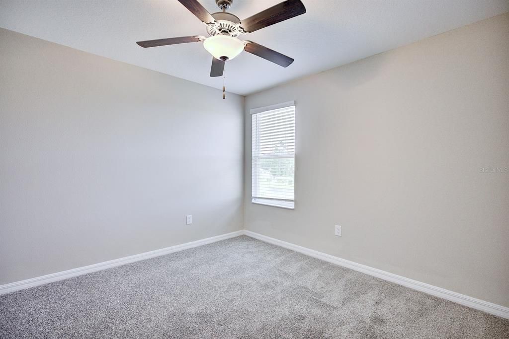 For Sale: $415,000 (6 beds, 3 baths, 3165 Square Feet)