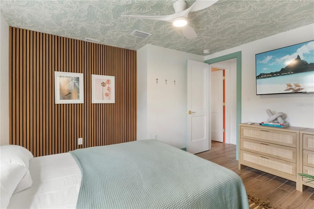 For Sale: $524,900 (3 beds, 2 baths, 1637 Square Feet)