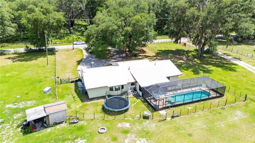 For Sale: $450,000 (4 beds, 3 baths, 2176 Square Feet)
