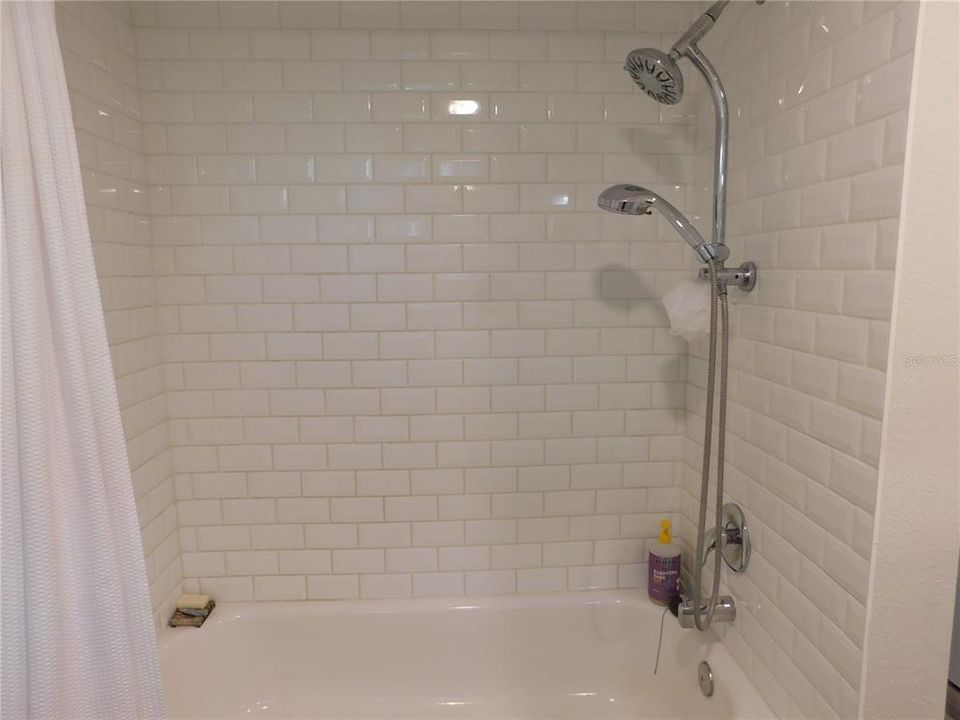 For Sale: $275,000 (2 beds, 2 baths, 1519 Square Feet)