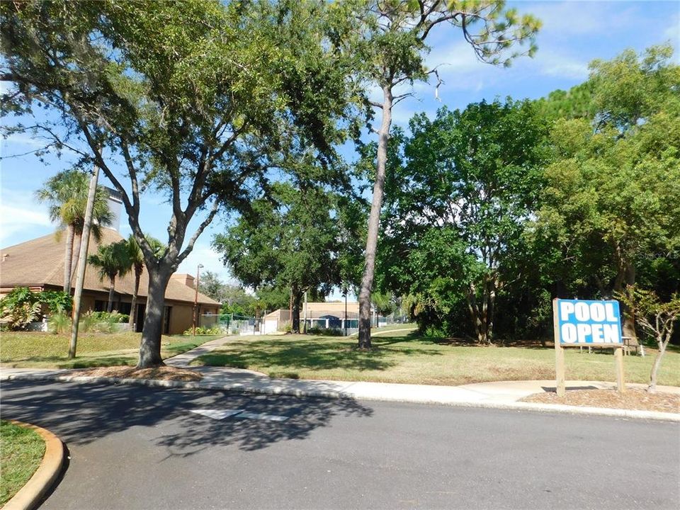 For Sale: $275,000 (2 beds, 2 baths, 1519 Square Feet)