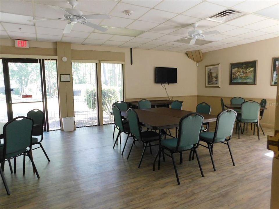 For Sale: $275,000 (2 beds, 2 baths, 1519 Square Feet)