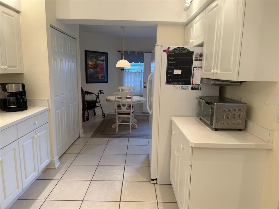 For Rent: $2,900 (2 beds, 2 baths, 1681 Square Feet)