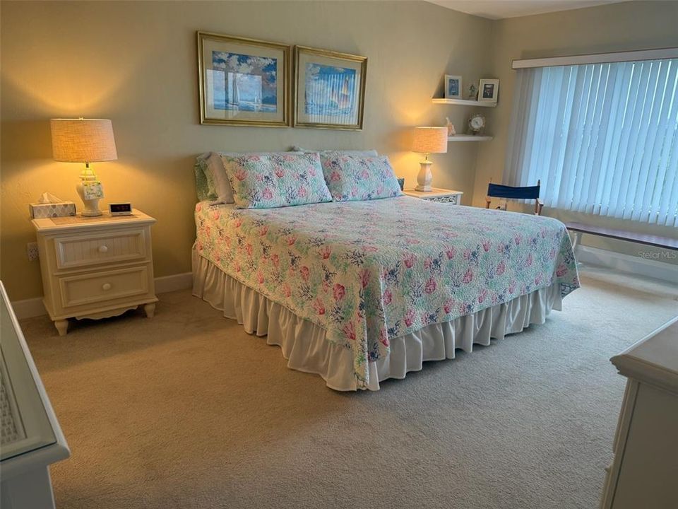For Rent: $2,900 (2 beds, 2 baths, 1681 Square Feet)
