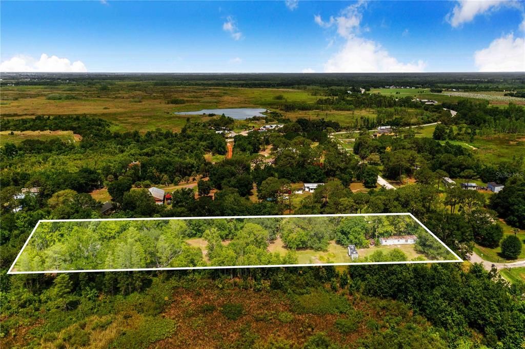 待售: $299,900 (4.93 acres)