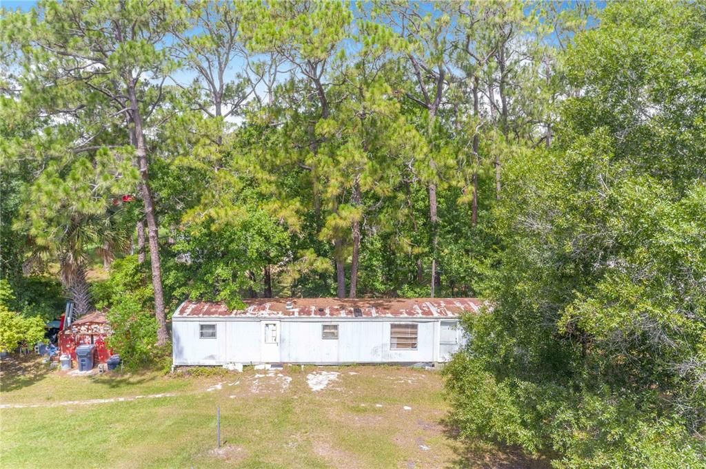待售: $299,900 (4.93 acres)
