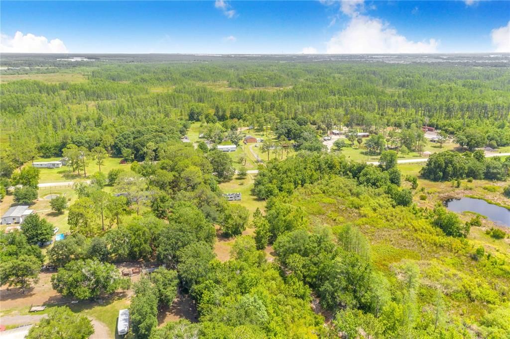 待售: $299,900 (4.93 acres)