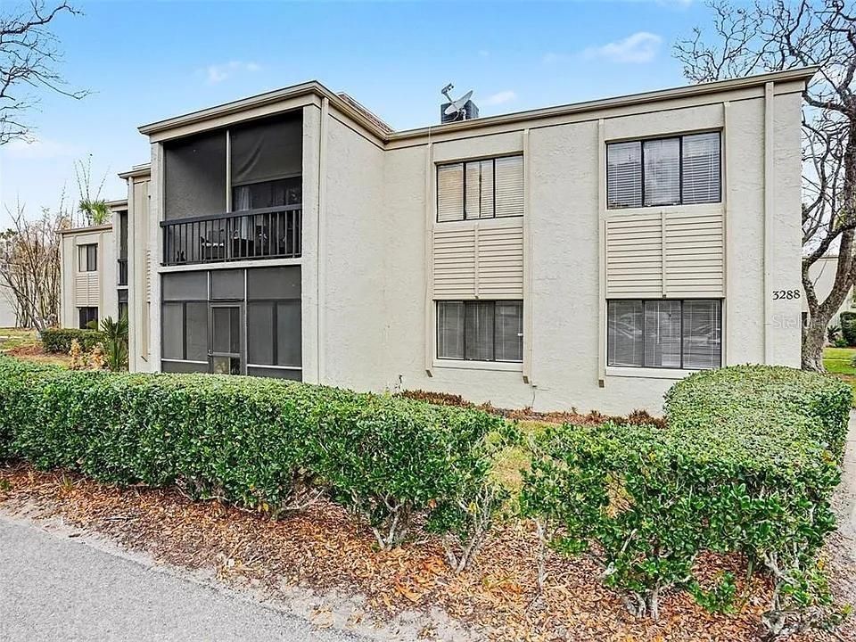 For Rent: $1,750 (2 beds, 2 baths, 828 Square Feet)