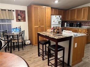 For Sale: $185,000 (2 beds, 2 baths, 1120 Square Feet)