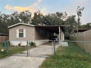 For Sale: $185,000 (2 beds, 2 baths, 1120 Square Feet)