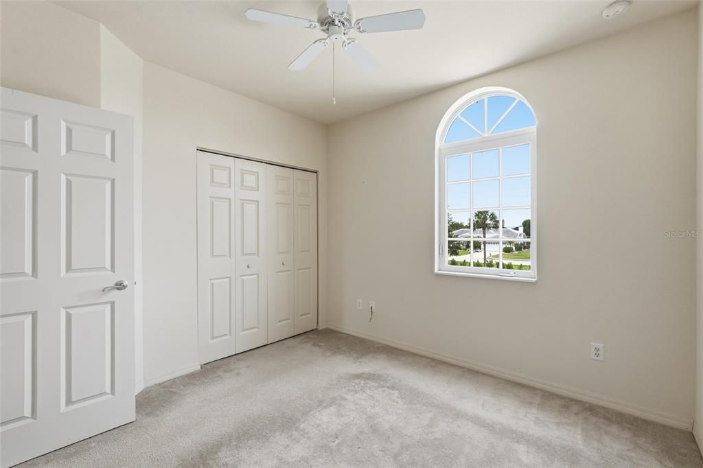 For Sale: $165,000 (2 beds, 2 baths, 1154 Square Feet)