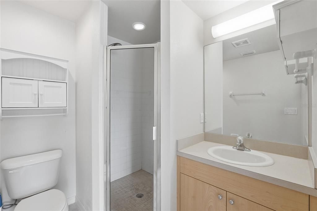 For Sale: $165,000 (2 beds, 2 baths, 1154 Square Feet)