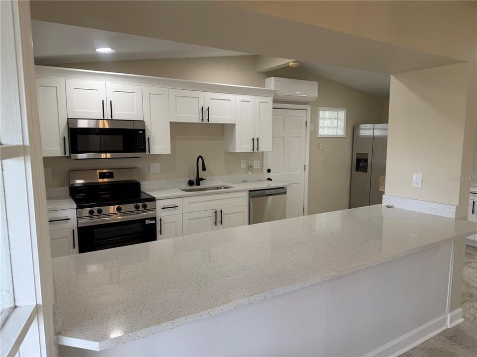 For Sale: $549,900 (3 beds, 2 baths, 1512 Square Feet)