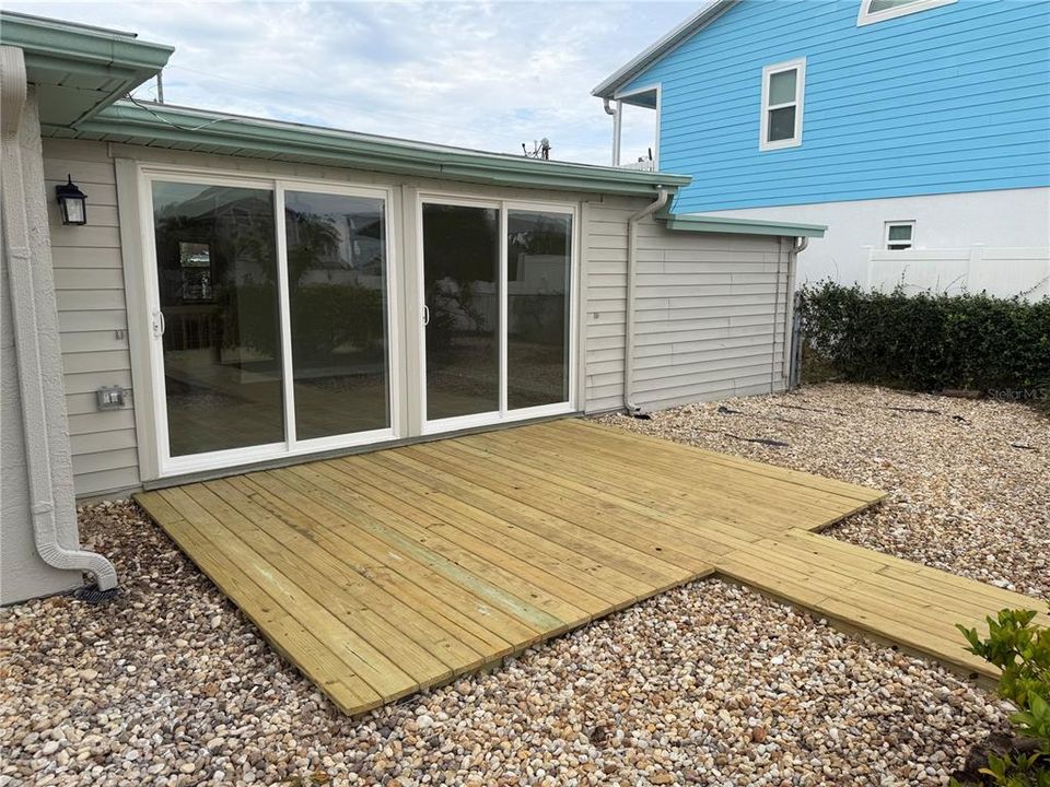 For Sale: $549,900 (3 beds, 2 baths, 1512 Square Feet)