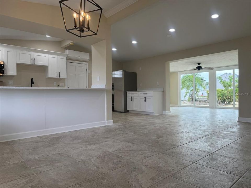 For Sale: $549,900 (3 beds, 2 baths, 1512 Square Feet)