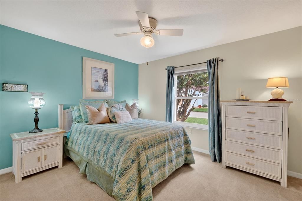 For Sale: $284,900 (3 beds, 2 baths, 1753 Square Feet)