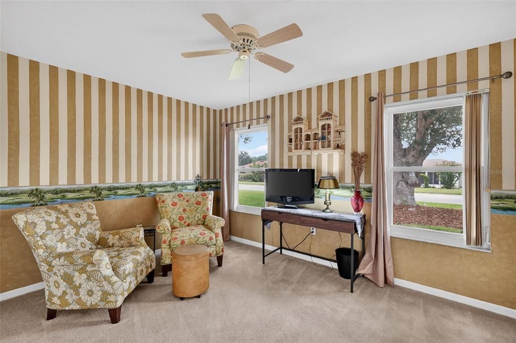 For Sale: $284,900 (3 beds, 2 baths, 1753 Square Feet)