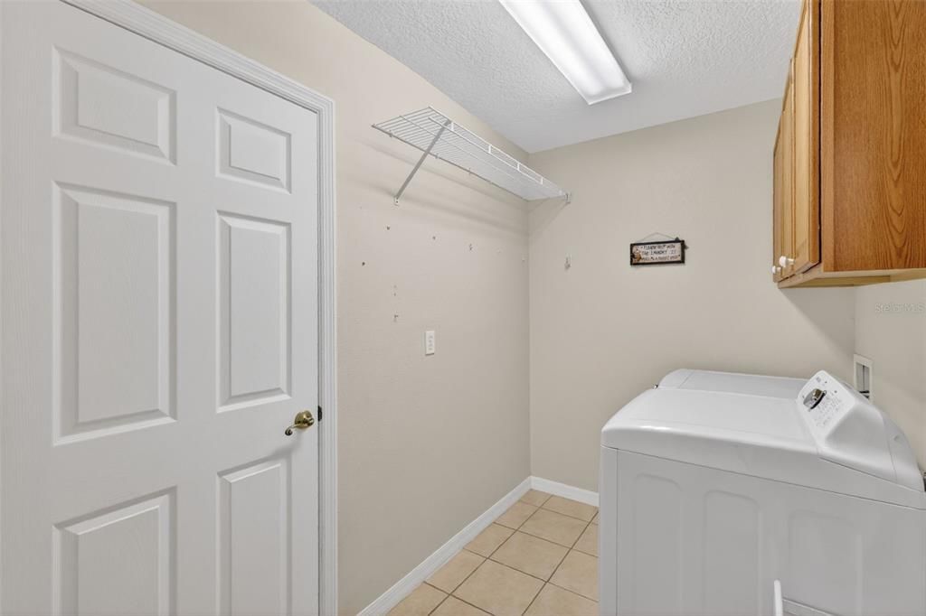 For Sale: $284,900 (3 beds, 2 baths, 1753 Square Feet)