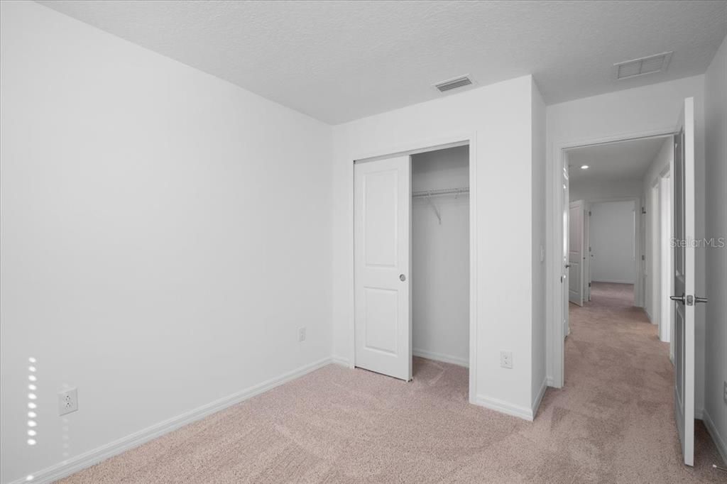 For Rent: $2,300 (3 beds, 2 baths, 1407 Square Feet)