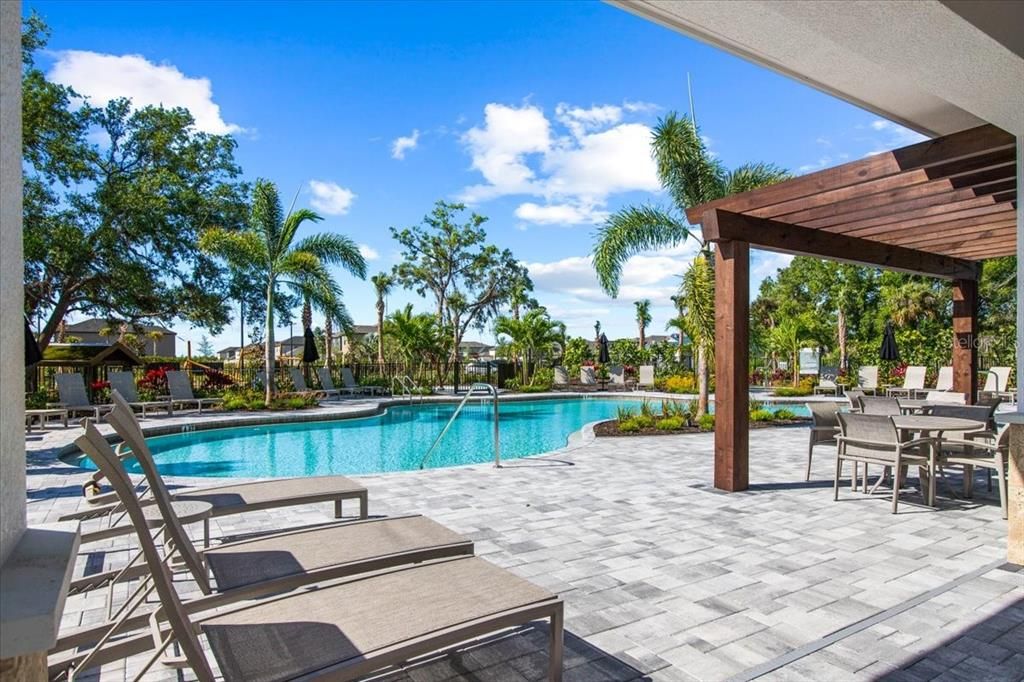 For Rent: $2,300 (3 beds, 2 baths, 1407 Square Feet)