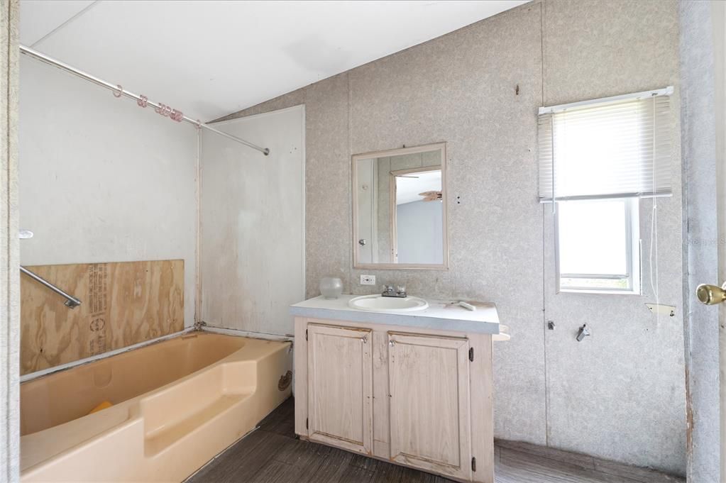En Venta: $110,000 (3 camas, 2 baños, 1152 Pies cuadrados)