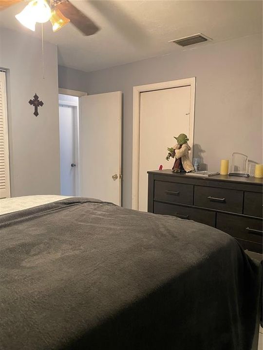 For Sale: $190,000 (3 beds, 1 baths, 962 Square Feet)