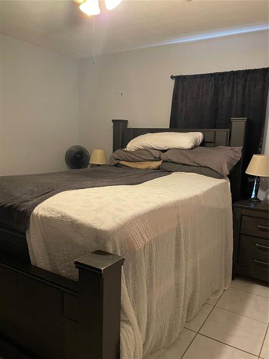 For Sale: $190,000 (3 beds, 1 baths, 962 Square Feet)
