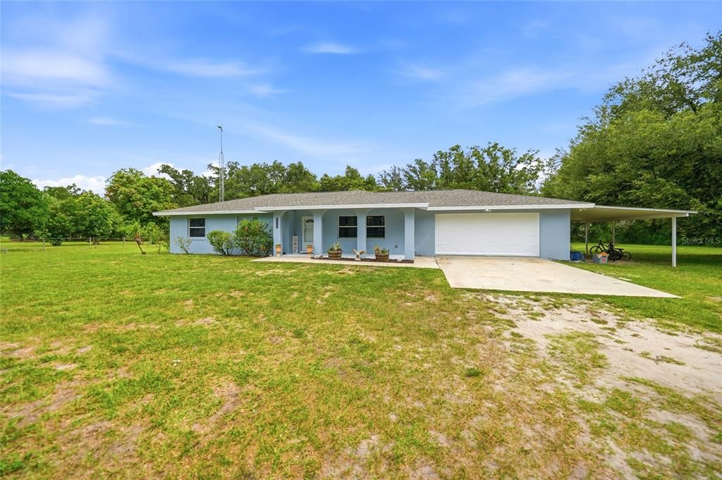 For Sale: $425,000 (3 beds, 2 baths, 1484 Square Feet)