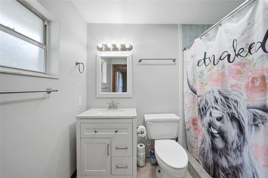For Sale: $425,000 (3 beds, 2 baths, 1484 Square Feet)