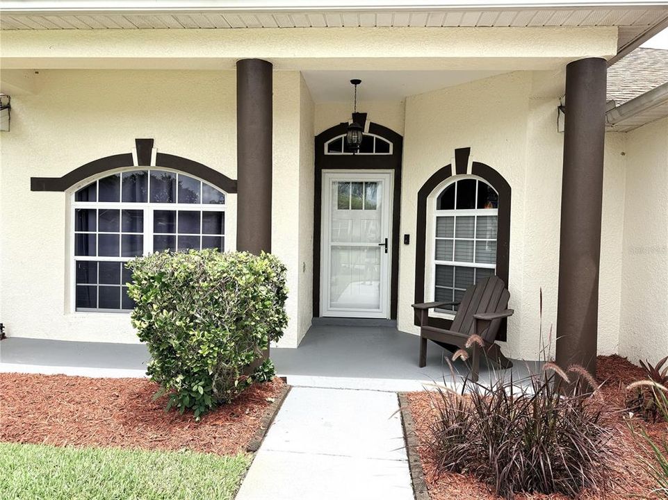 For Sale: $410,000 (4 beds, 2 baths, 1728 Square Feet)
