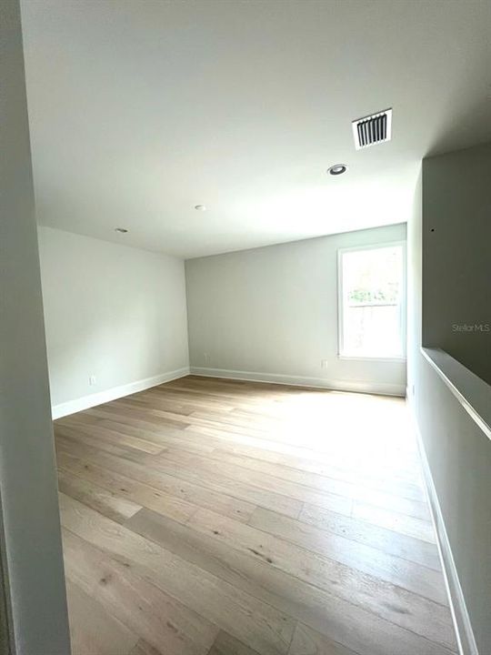 В аренду: $8,900 (4 спален, 3 ванн, 2578 Квадратных фут)