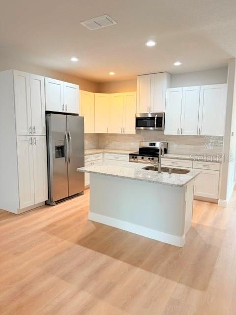 For Rent: $1,650 (3 beds, 2 baths, 1187 Square Feet)