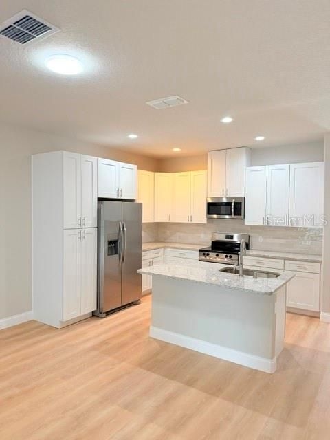 For Rent: $1,650 (3 beds, 2 baths, 1187 Square Feet)