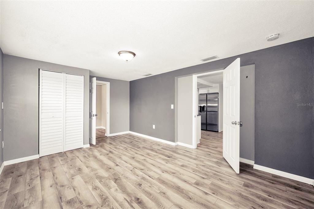 For Sale: $277,000 (2 beds, 2 baths, 1390 Square Feet)